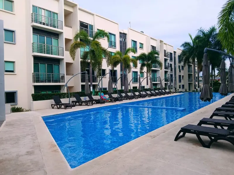 Departamento amueblado en Residencial Long Island